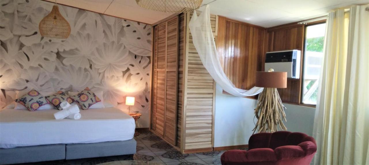 Space One Manuel Antonio Exterior photo
