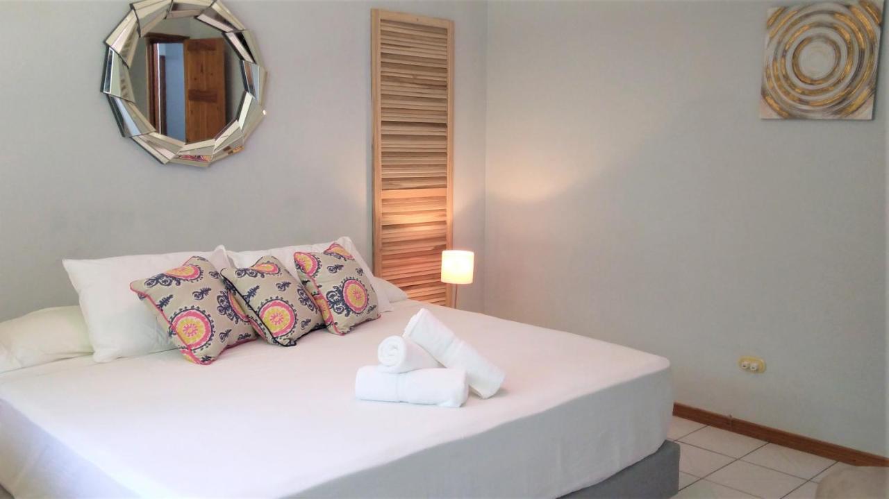 Space One Manuel Antonio Exterior photo